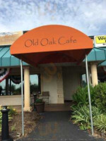 Old Oak Cafe outside