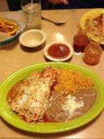 El Mexicano food