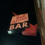 Red Arrow Dentro