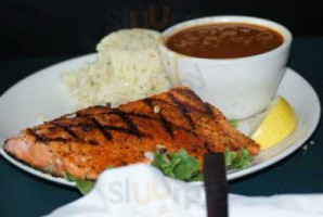 Exit Glacier Salmon Bake food