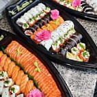 Sushi Girls food