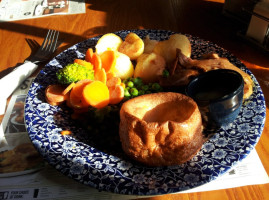 The Catherine Wheel food