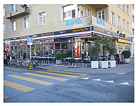 City-Bar Brasserie outside