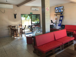 Malas Bar, Restaurant Lounge inside