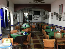 El Patio de la Abuela food