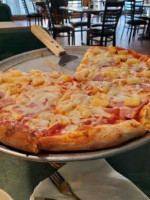 Frank's Pizza & Italian Subs food