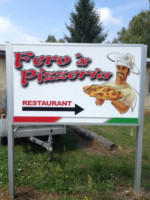 Fero's Pizzeria outside