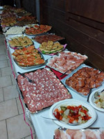 La Villa Rosti food