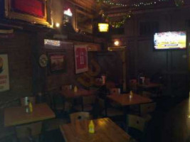 Cleary's Pub inside