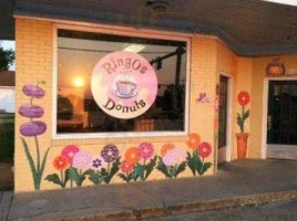 Ringo's Donut Shop inside