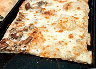 Pizzeria Maruzzella food