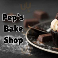 Pep's Bake Shop food
