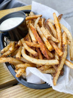 Cavanaughs River Deck food