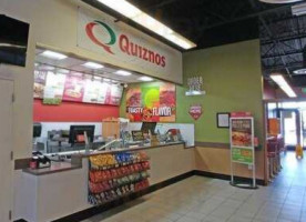 Quiznos food