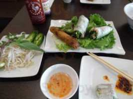 Ead Vietnamese food