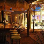 Planet Marfa Dentro