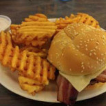 J's Down Under Comida
