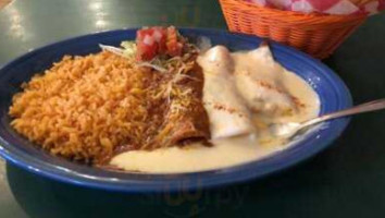 Dos Loco Gringos Mexican Food food