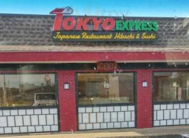 Tokyo Express In Commerce outside