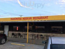 Jarritos Mexican Restaurant Bar outside