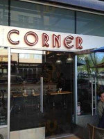 Corner Bakery Cafe menu