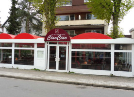 Restaurant Ciao, Ciao outside