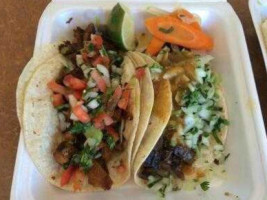 Lucy's Tacos food
