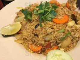 Chokdee Thai Cuisine food
