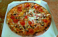 Bella Pizza food