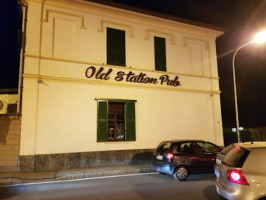 Old Station Pub outside