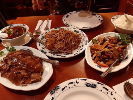 China Restaurant Mei Moon food
