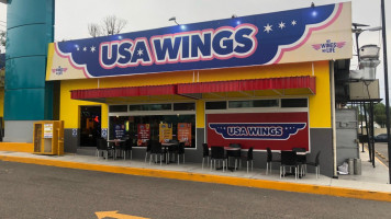 USA Wings inside
