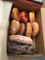 Gerry's Donuts food