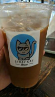 Stray Cat Brew food