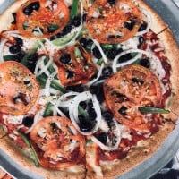 Pink's Pizza food