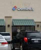 Domino's Pizza outside