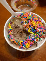 Bond's Ice Cream food