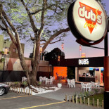 Dub's Lanches Exterior