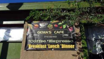 Gema's Wagon Wheel Cafe outside
