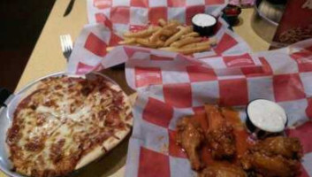 Larosa's Pizza Taylor Mill Trifecta food