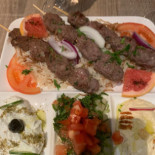 Le Cèdre Comida