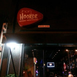 John Hooker Innen