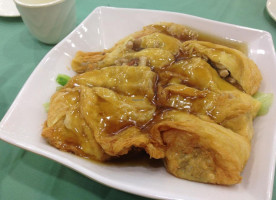 Fat Chee Vegetarian Fú Cí Zhāi food