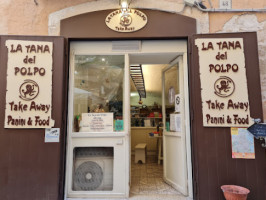 La Tana Del Polpo food