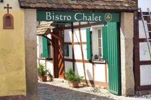 Bistro Chalet outside
