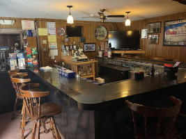 Toti's Tavern inside