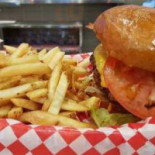Mo' Burger Comida