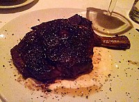 Fleming's Steakhouse food