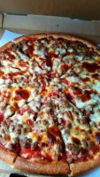 Elroy's Pizza food