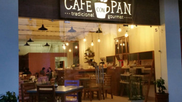 Cafe con Pan food